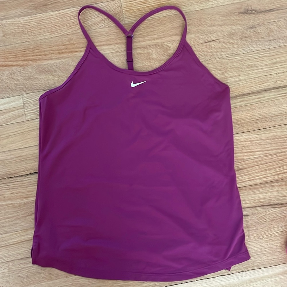Nike dri fit tank -Size M